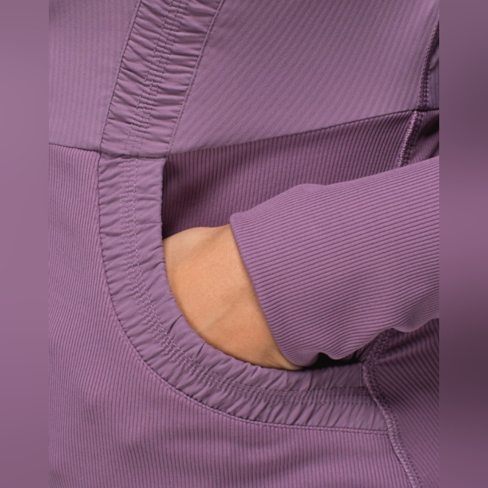 RARE!! Lululemon | Reversible Dance Studio Jacket III, Size 4 - Picture 6 of 16